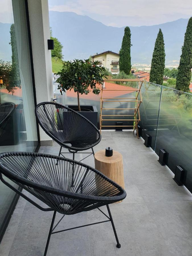 Visioni Lake View Boutique Rooms & Breakfast - Adults Friendly 加尔达湖滨 外观 照片